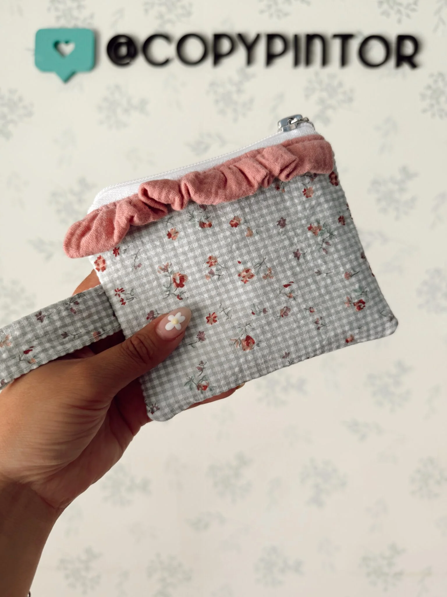 Tezza-6014-1536x2048