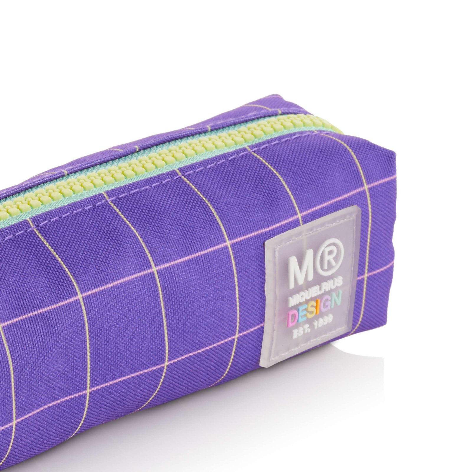 c1d564bb7d1c60d21bbd7aa134b2de8500e990fc_MR19670_03