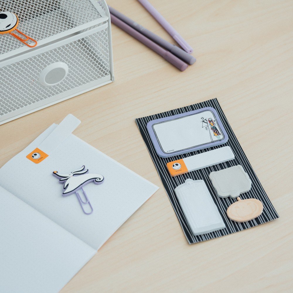 set-de-escritura-disney-pesadilla-antes-de-navidad (3)