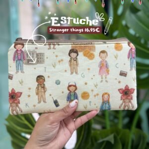 ESTUCHE CP STRANGER THINGS BEIGE