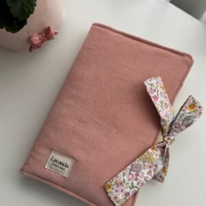 FUNDA DE LIBRO CON SOLAPAS CÁPSULA ROSA GRANDE LAVANDA SB