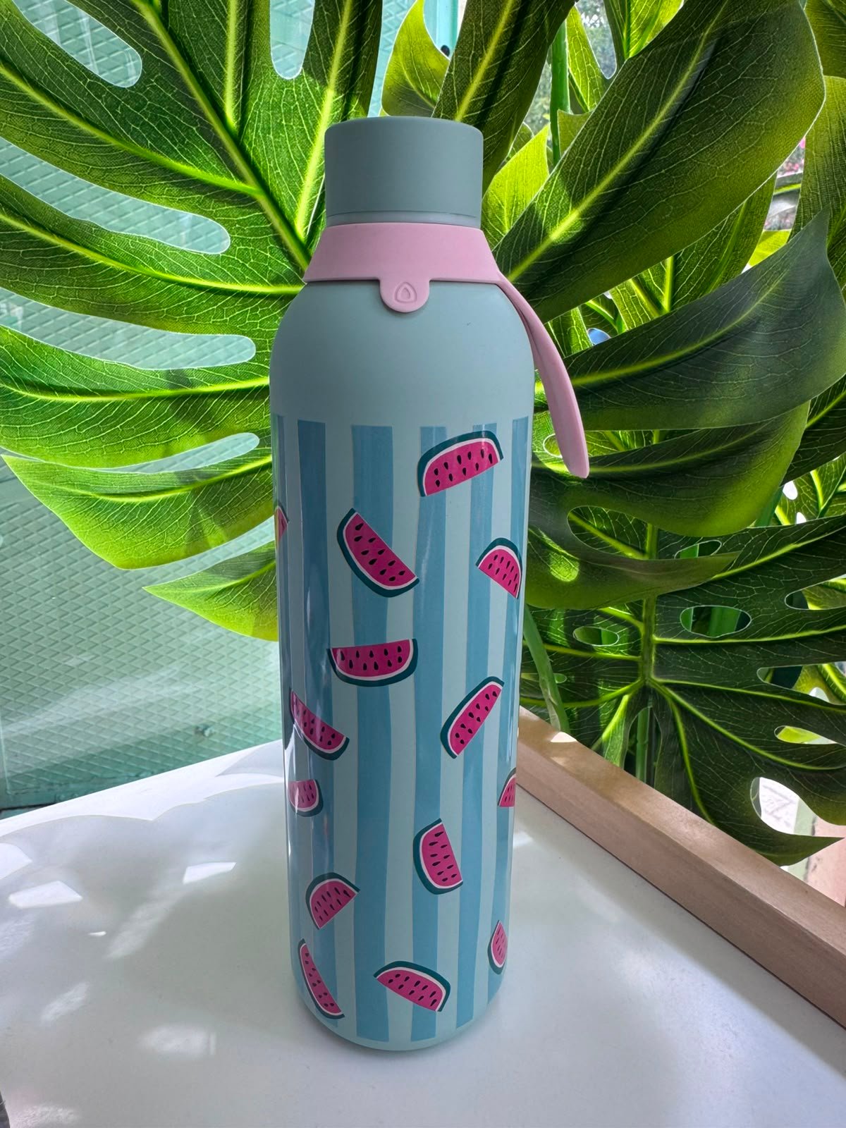 WhatsApp Image 2026-07-10 at 11.24.36 (2) BOTELLA 750ML MINT SANDIA JUICY SUMMER LOVELY STORY - Imagen 1